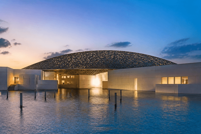 Museum Visits experience in the UAE